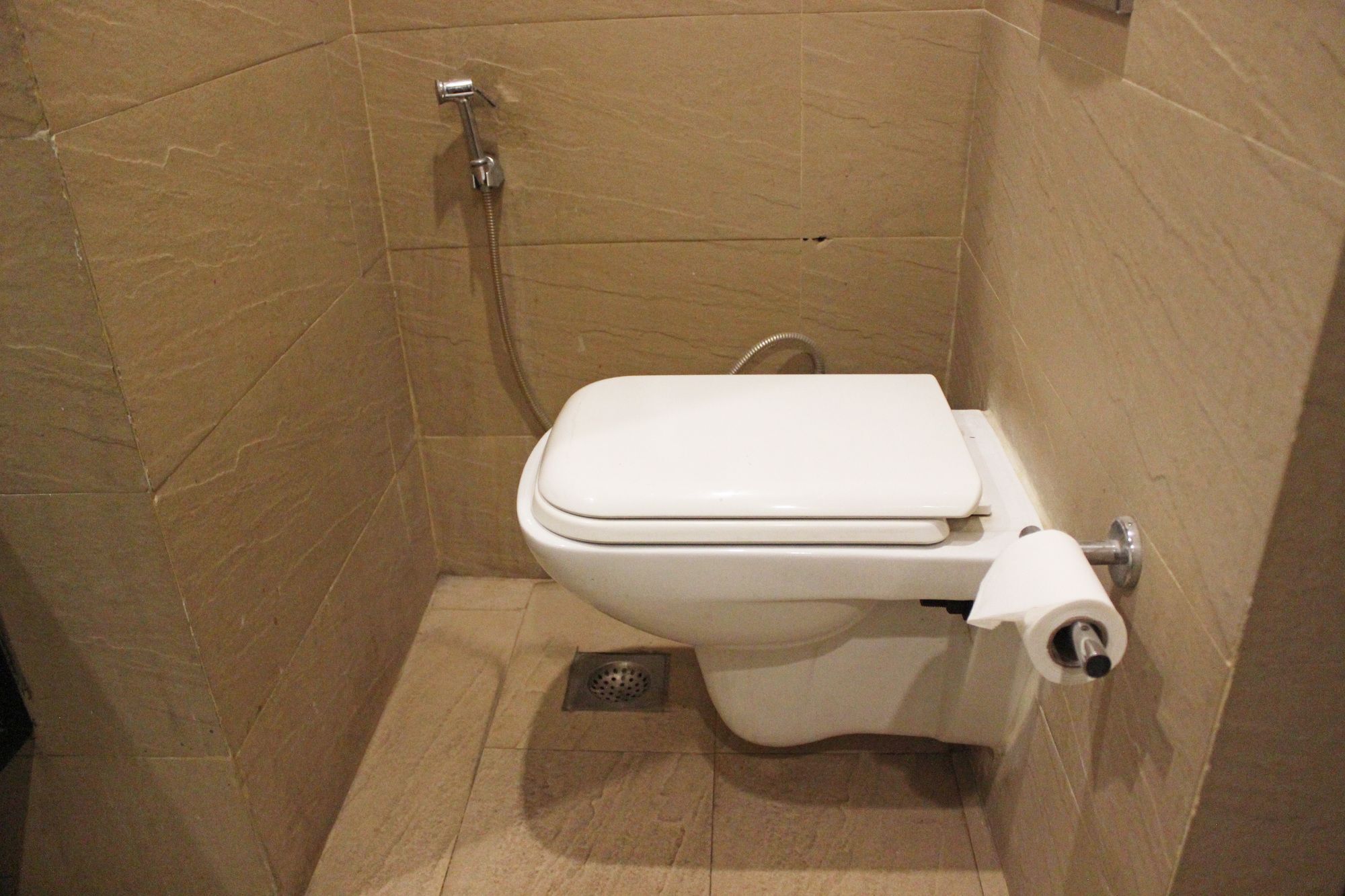 Oyo 605 Hotel Camria Гургаон Екстериор снимка
